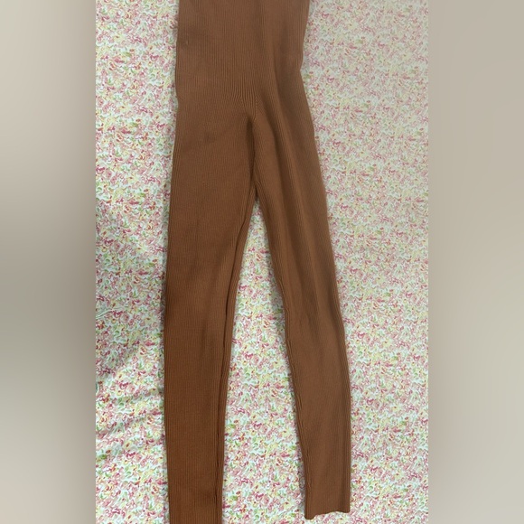 Brown jumpsuit - Picture 2 of 2